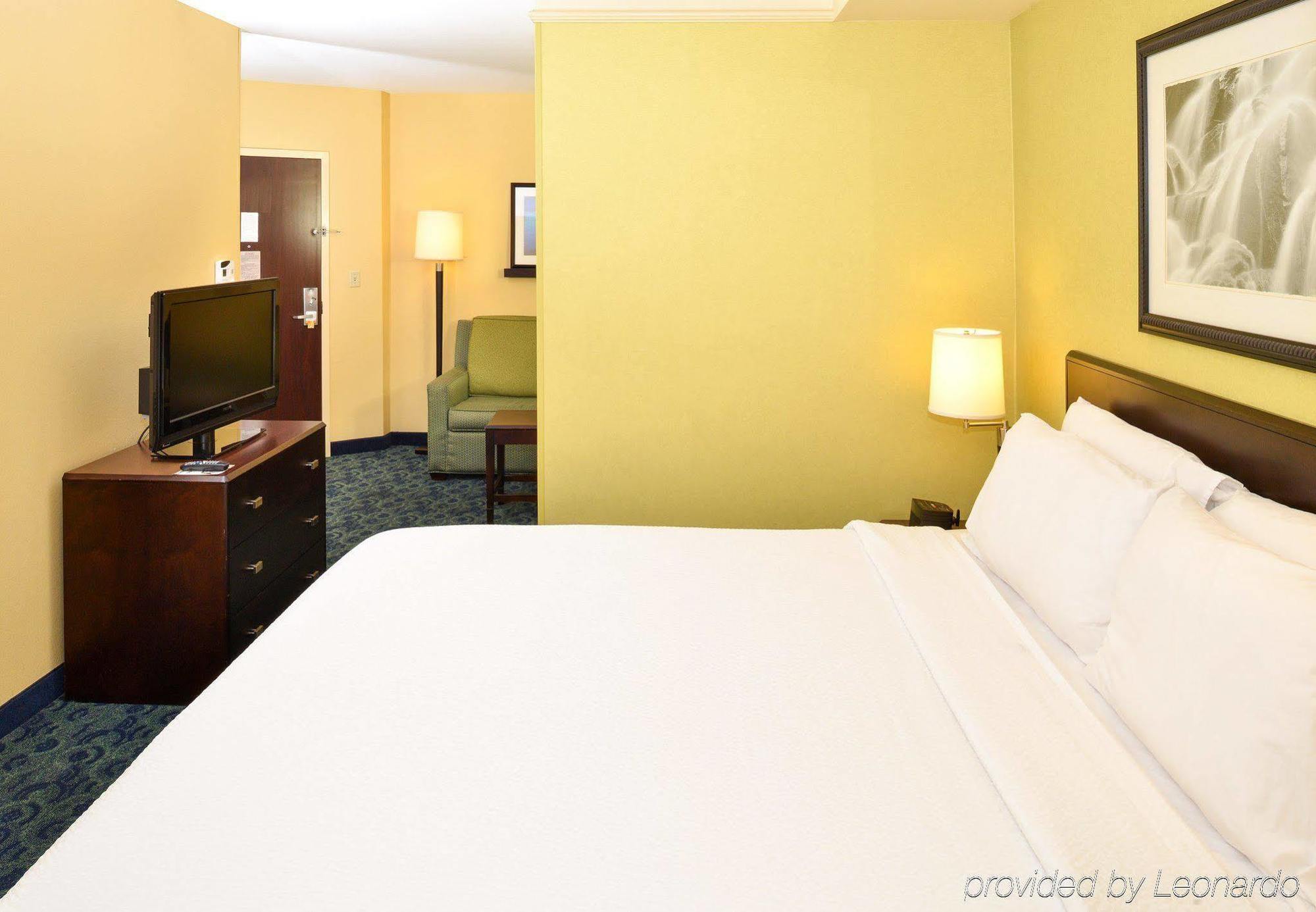 Springhill Suites By Marriott Corona Riverside Exterior foto