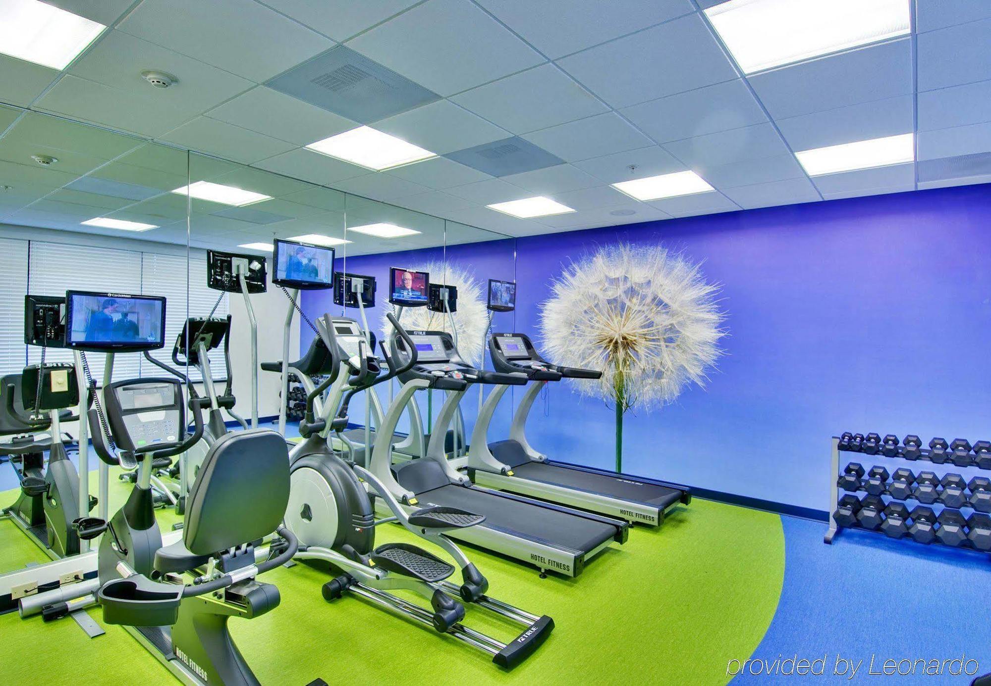 Springhill Suites By Marriott Corona Riverside Exterior foto